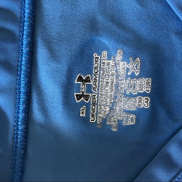 Under Armour V-Neck - Picture 4 of 4